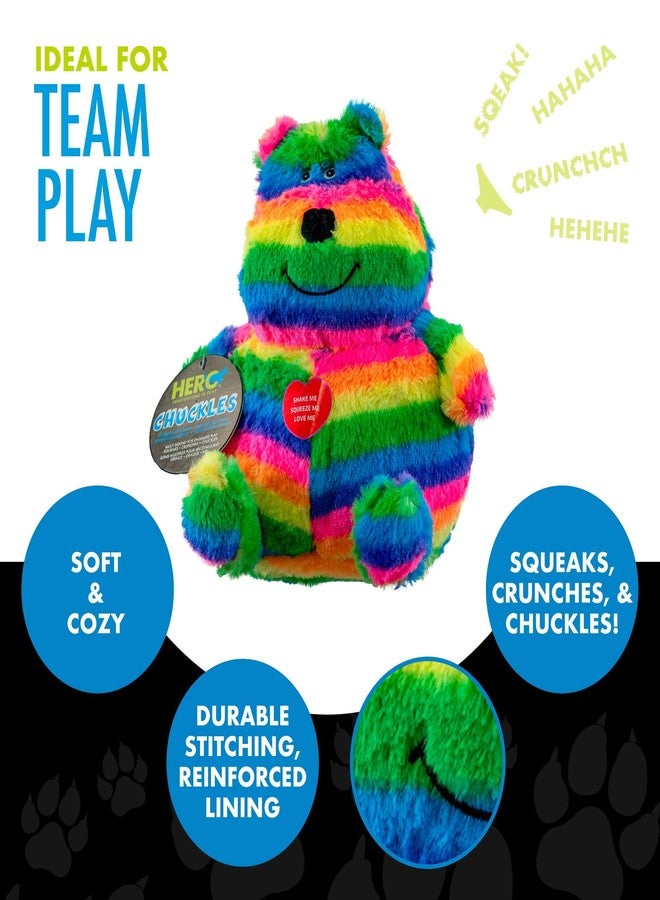 هيرو - تشاكلز بيليز - لعبة دب قوس قزح القطيفة للكلاب - ألعاب كلاب تصدر صوتاً - حيوان محشو متين مع صفارة 3 في 1 - Image 4